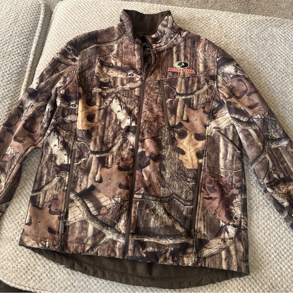 Men’s mossy oak jacket